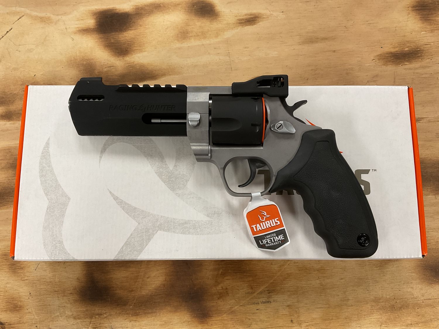 Taurus Raging Hunter AGK487504 454 Casull 742-3731