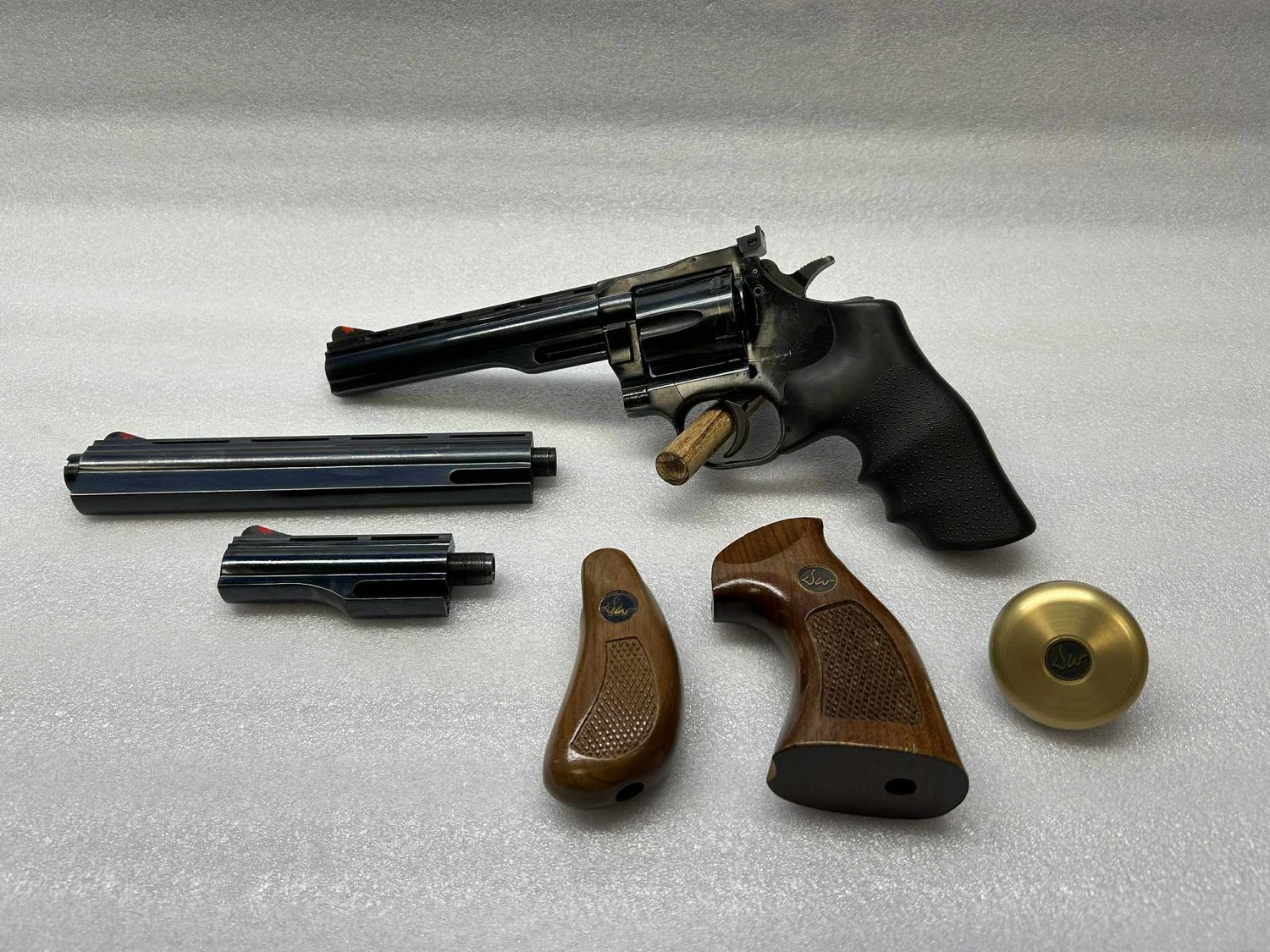 Dan Wesson 715 357 MAG Used