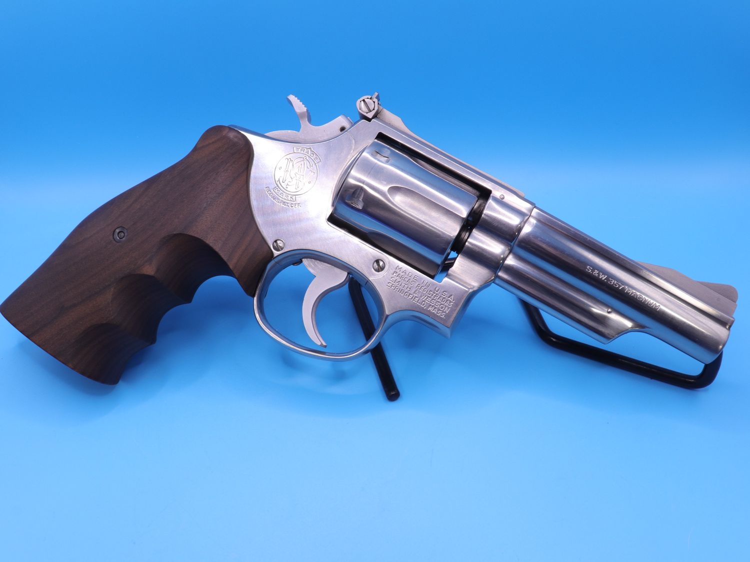 Smith And Wesson Mod. 66 .357 with Extras Used