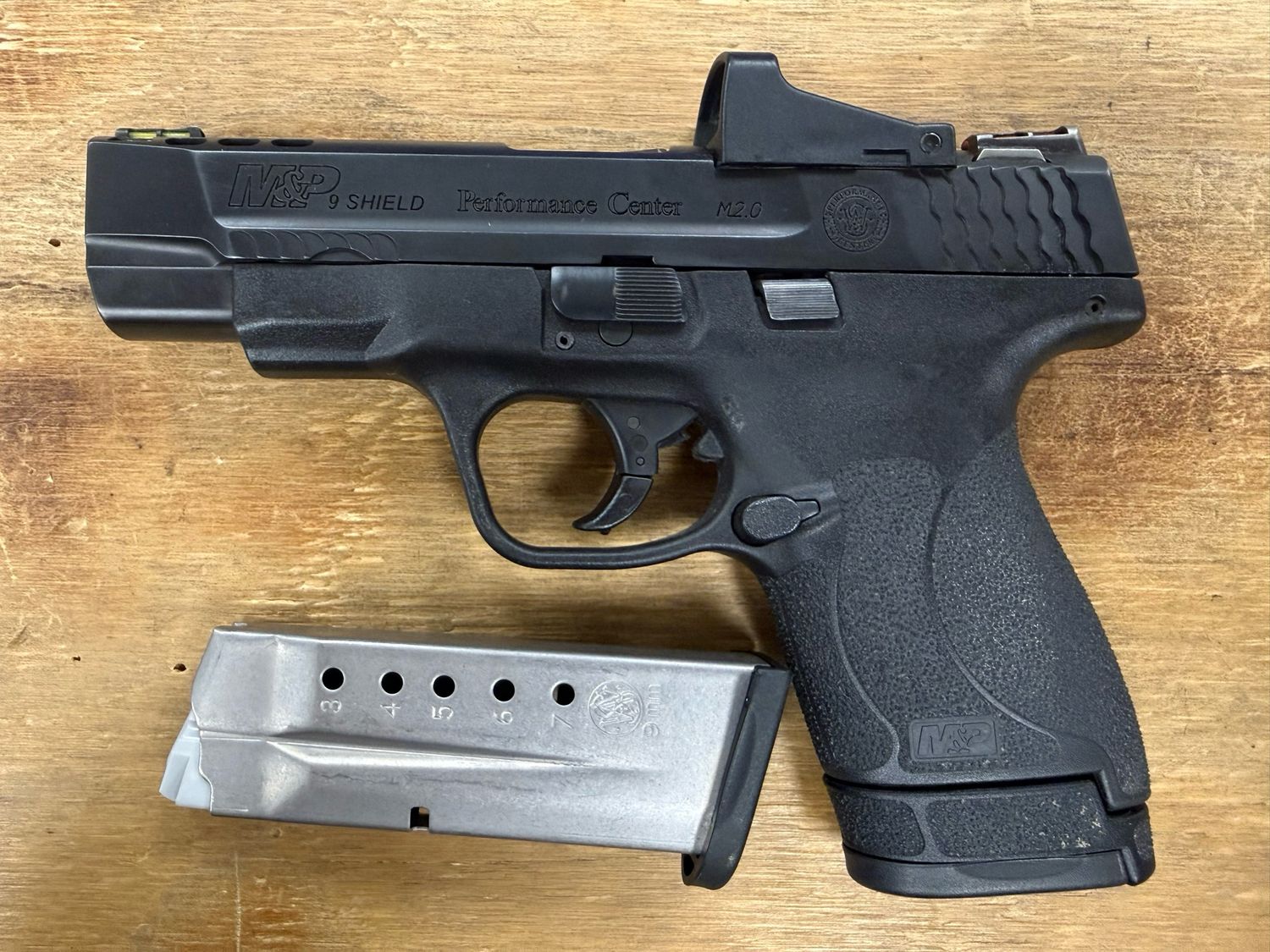 Smith And Wesson M&amp;P Shield 9 Used