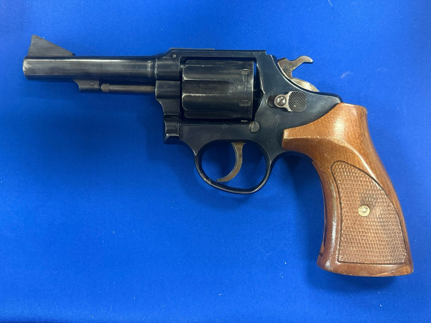Taurus 82 849575 Revolver 38 Spl 271-271