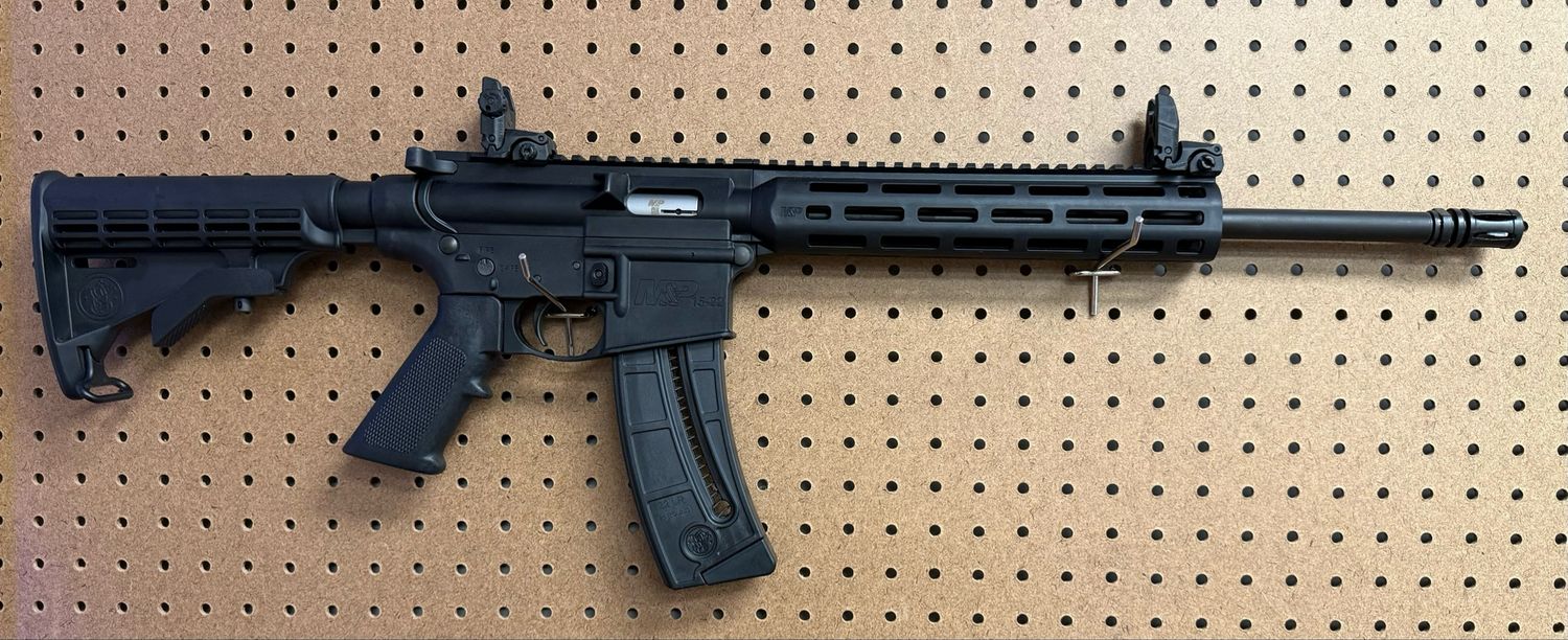 Smith Amd Wesson M&amp;P 15-22 22LR NEW