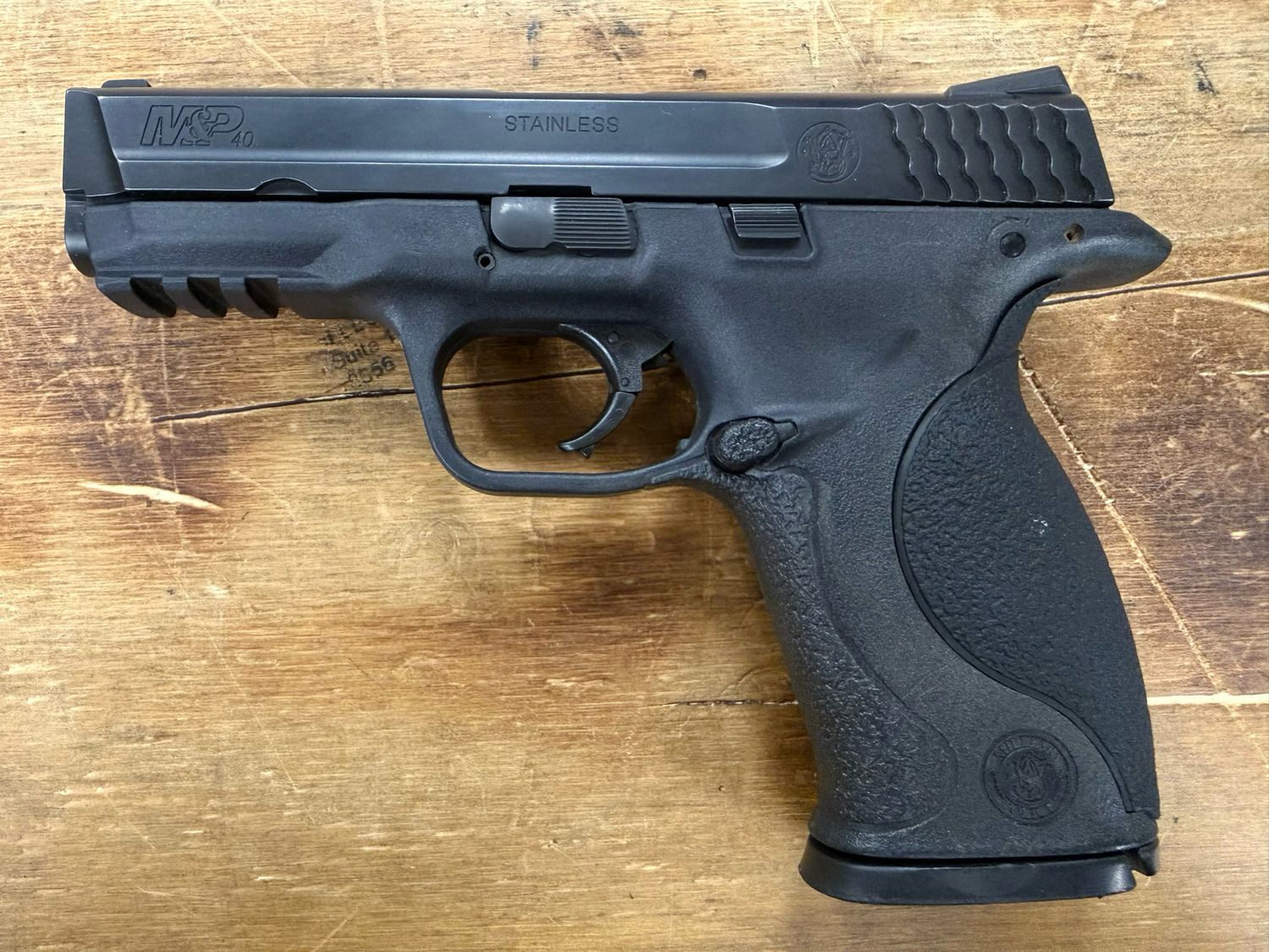 Smith &amp; Wesson M&amp;P40 40S&amp;W Used Dsp7707 485-485