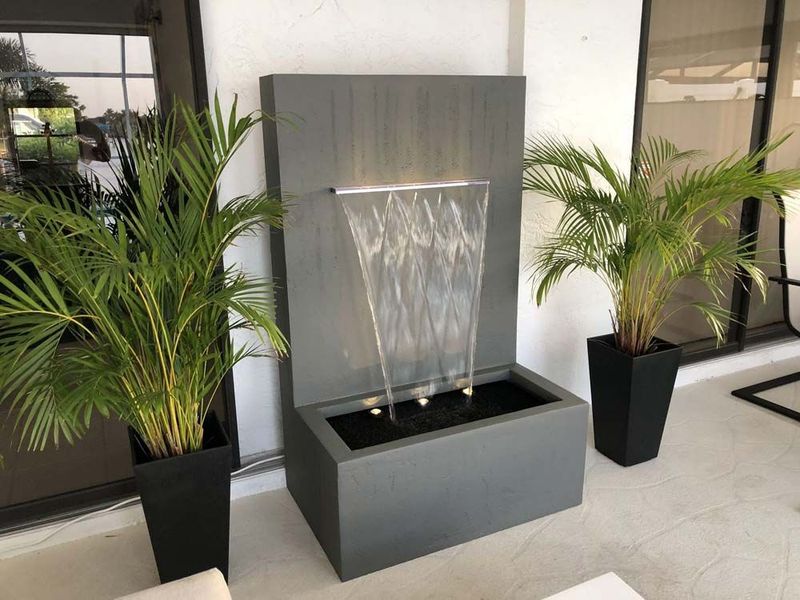 Modern Wall Waterfall Design 1