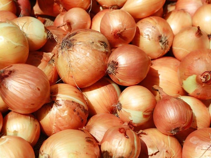 Onion ( Per kg )