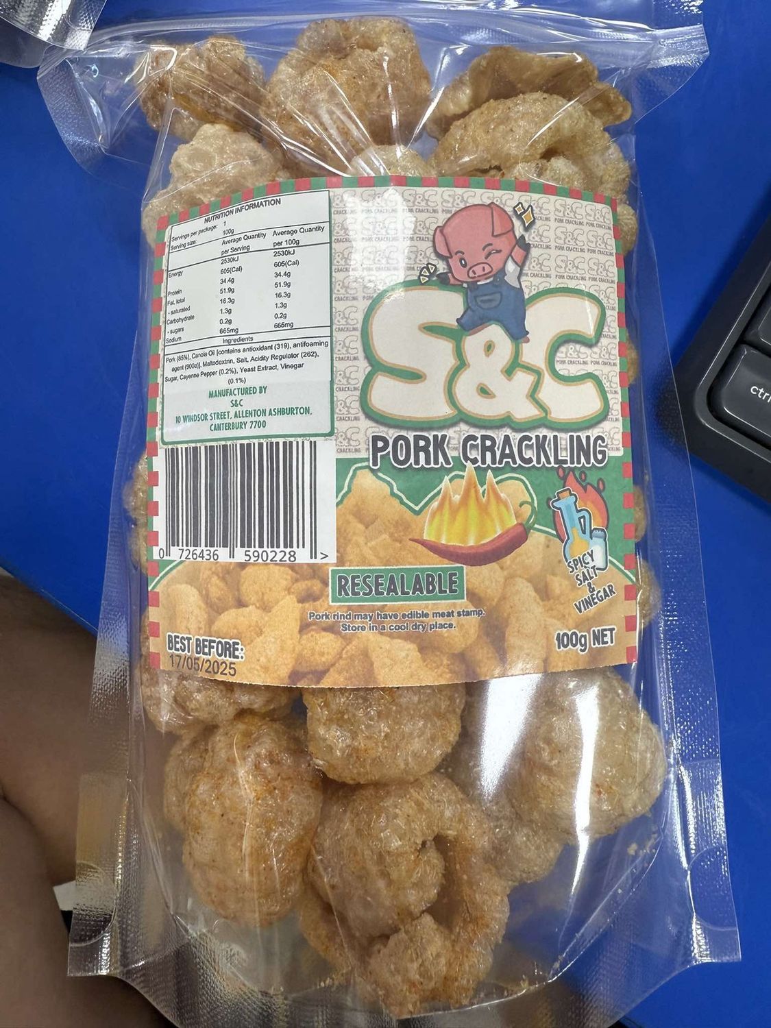 SNC Pork Crackling Spicy Salt and Vinegar 100g