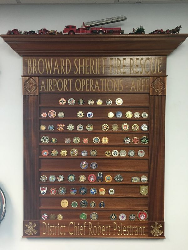 Large Display Coin Holder