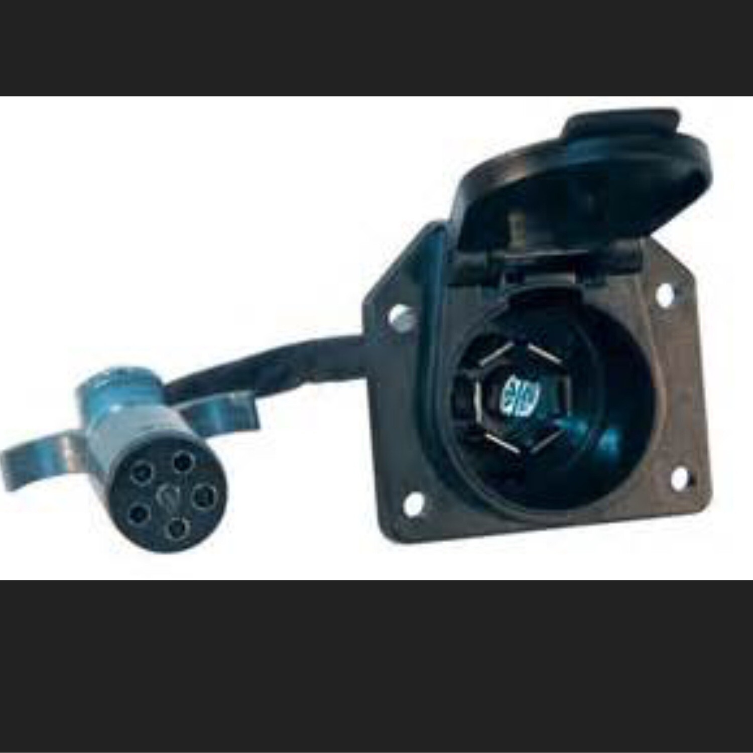 6-Round w/Round Pin To 7-Round w/Flat Pin Adapter: 7046