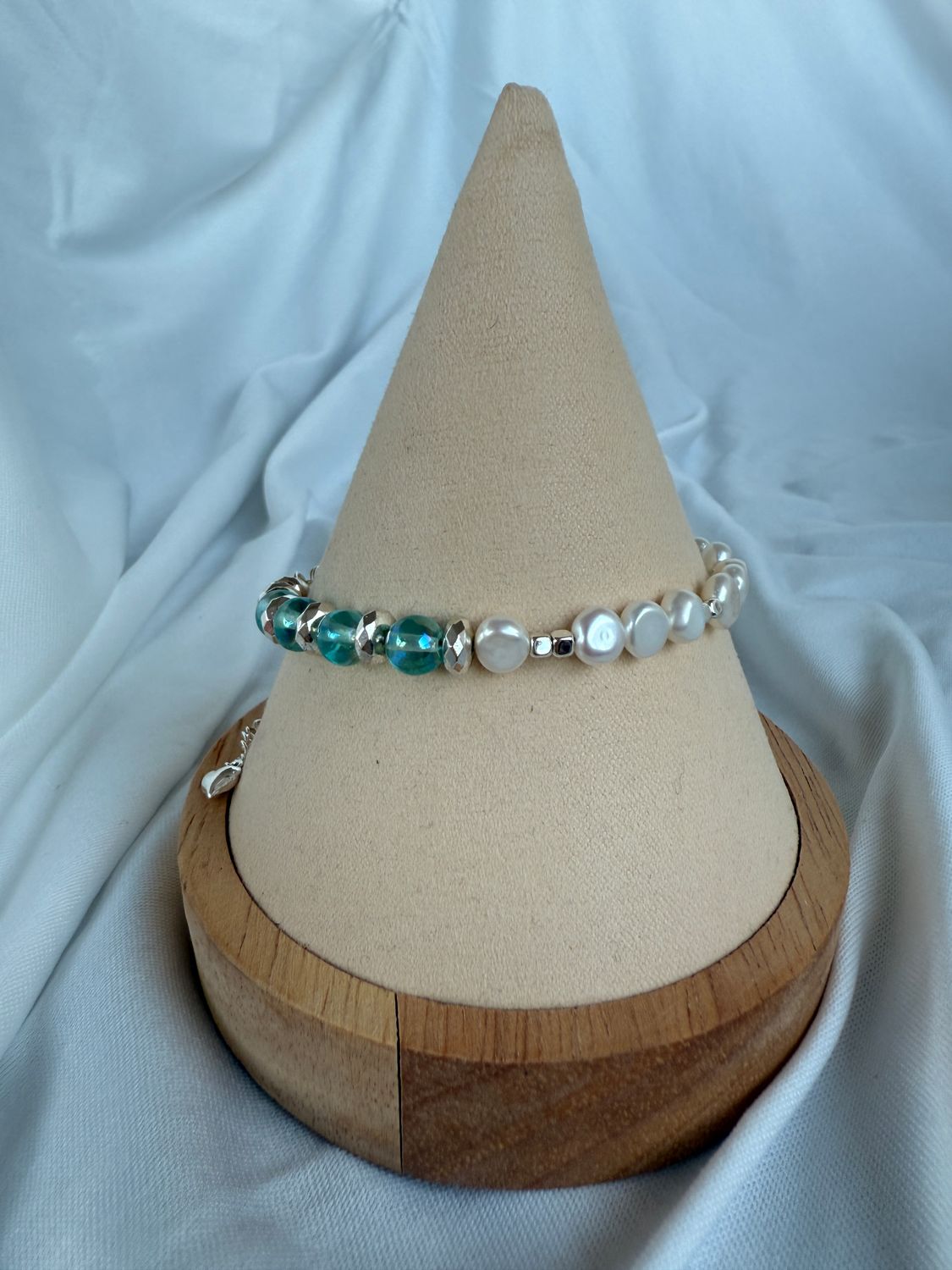 Hämatit, Perlen &amp; Aqua Aura Armband