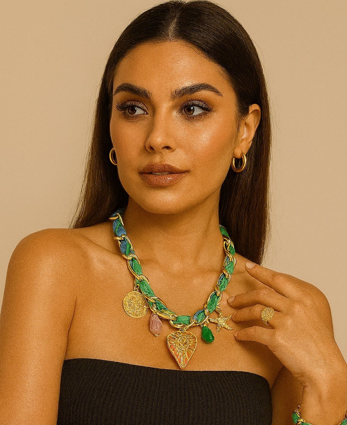 Charms Neck, Color: 1 Heart