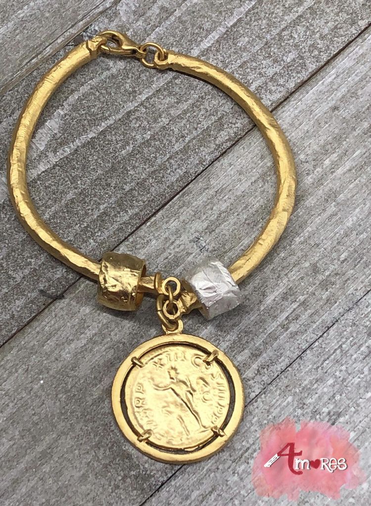 4 Amores Coin Brazalet