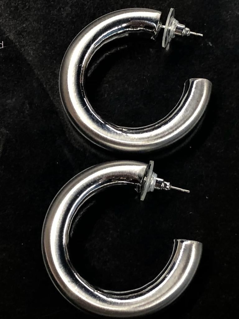 1.6” hoops Earrings Rhodium