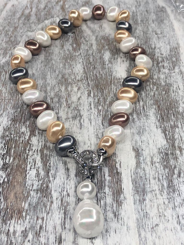 Collar Perlas y pavé