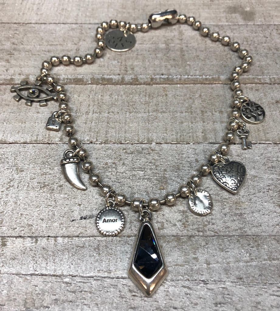 Collar Charms 4 soles