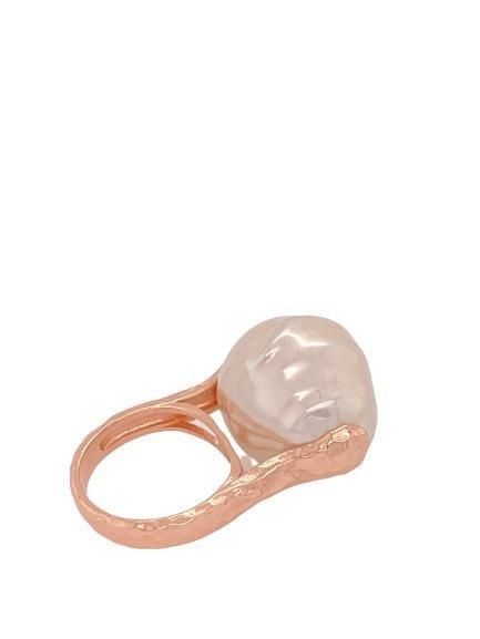 Rose Gold Pearl Ring