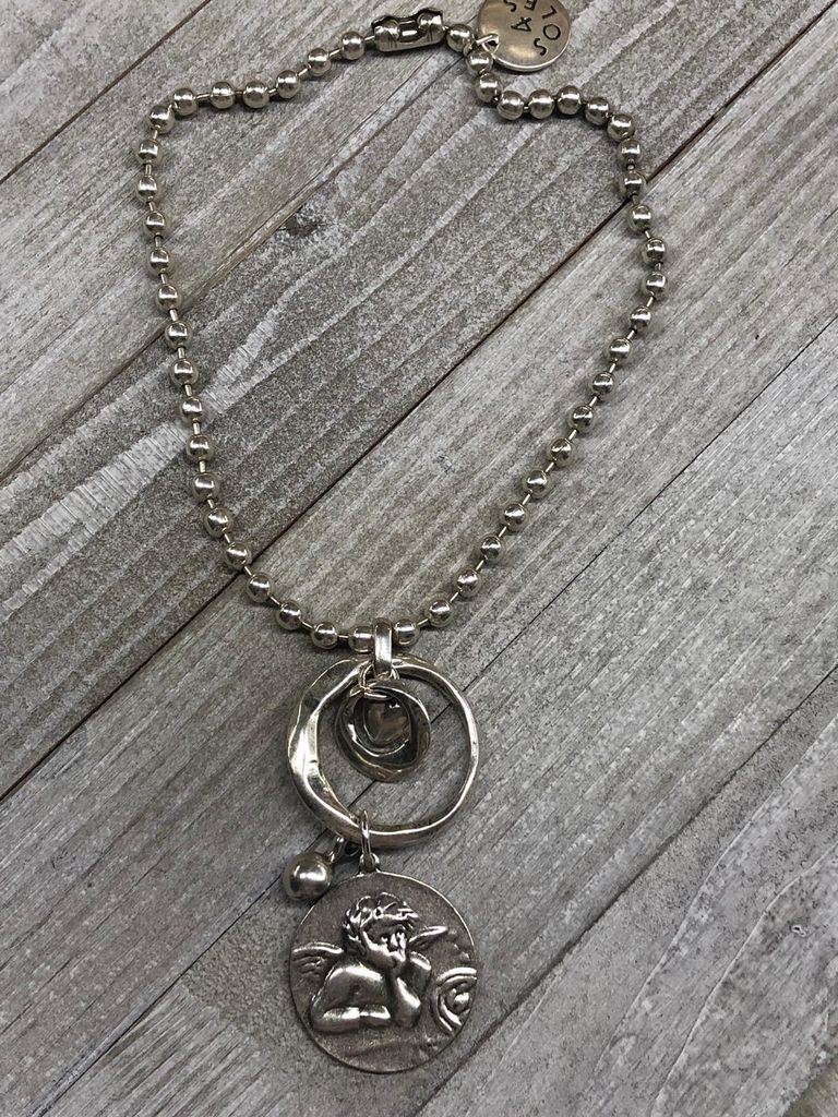 4 Soles Angel Necklace