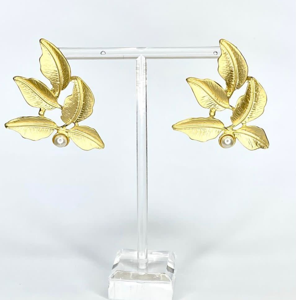 Pearl Leaf Gold Earrings