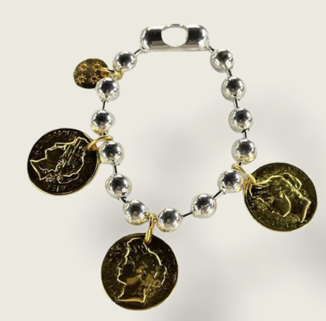 3 coins bracelet