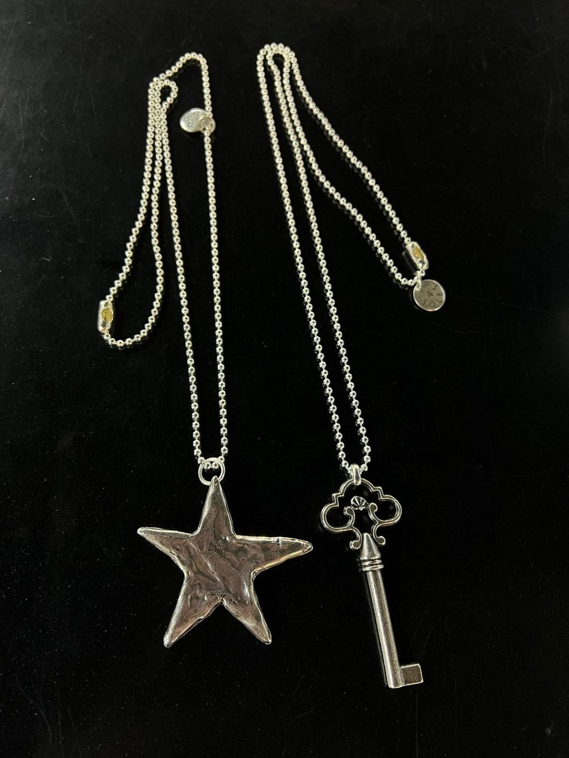 medium Charm Military 4 Soles necklace