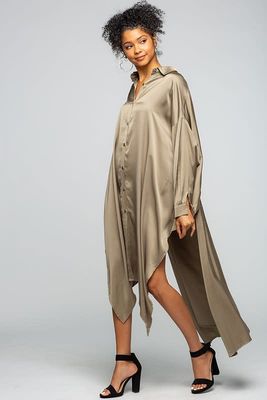 LARGE AND LONG SHIRT DRESS -RING BACK DETAIL