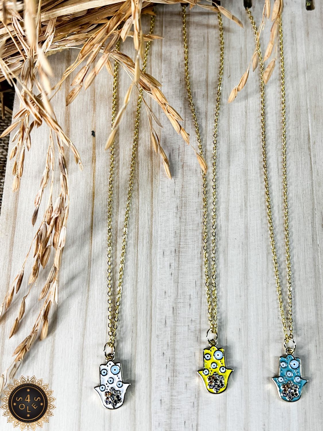 Hamsa necklace 18” gold 