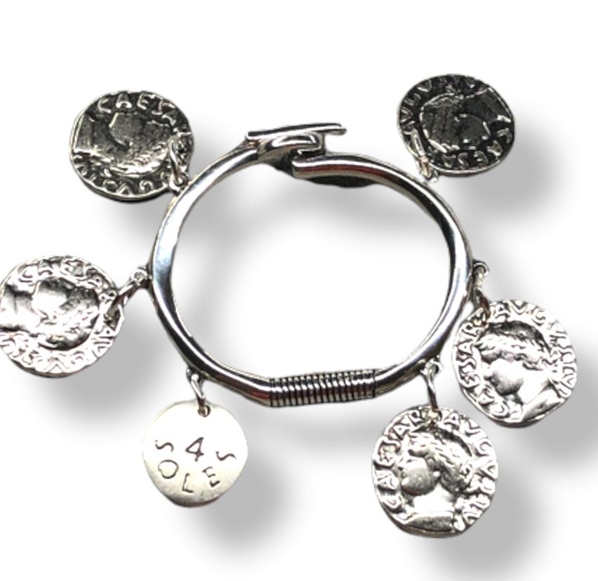 Caesar medalls Brazalet by 4 soles