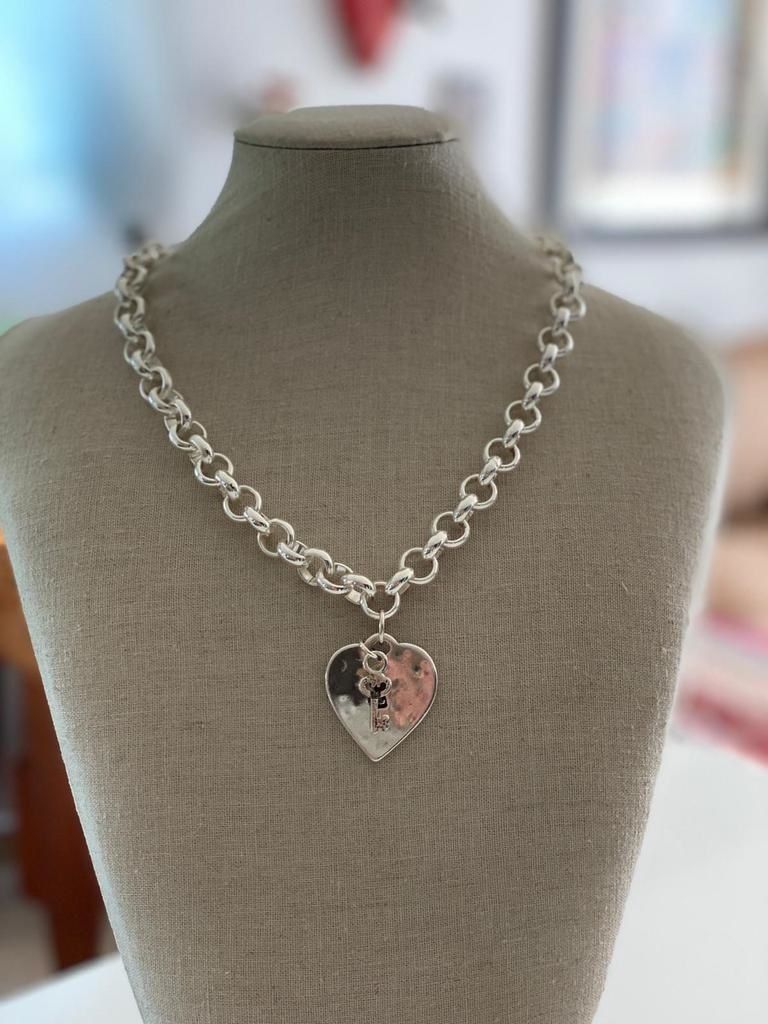 Heart Lock Necl;ac