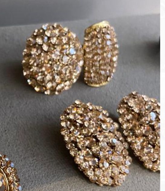 Ambar Amanda Machado