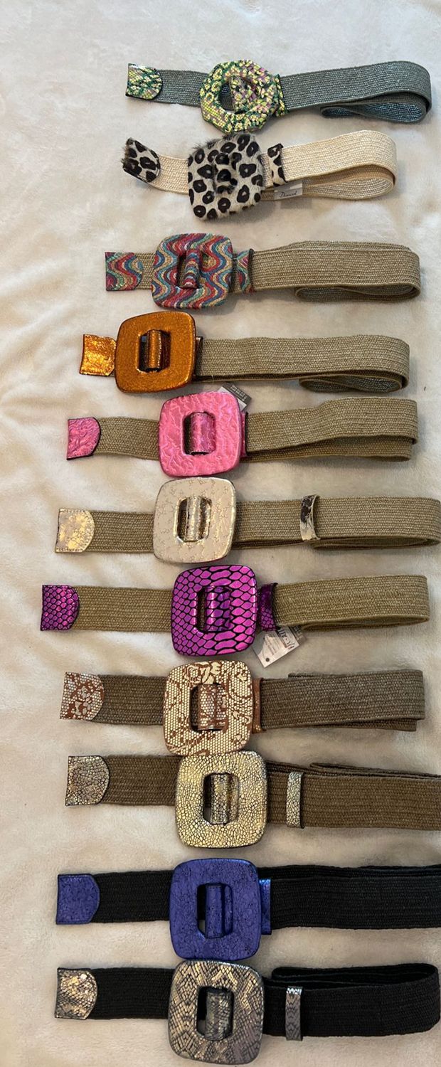 Correas hebillas en piel elasticas