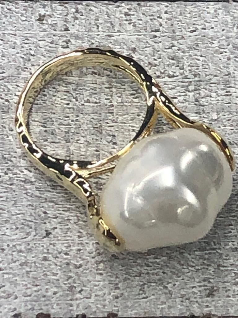 Pearl Ring