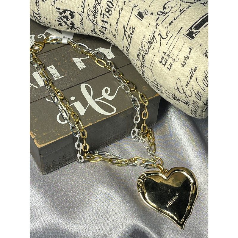Big heart necklace