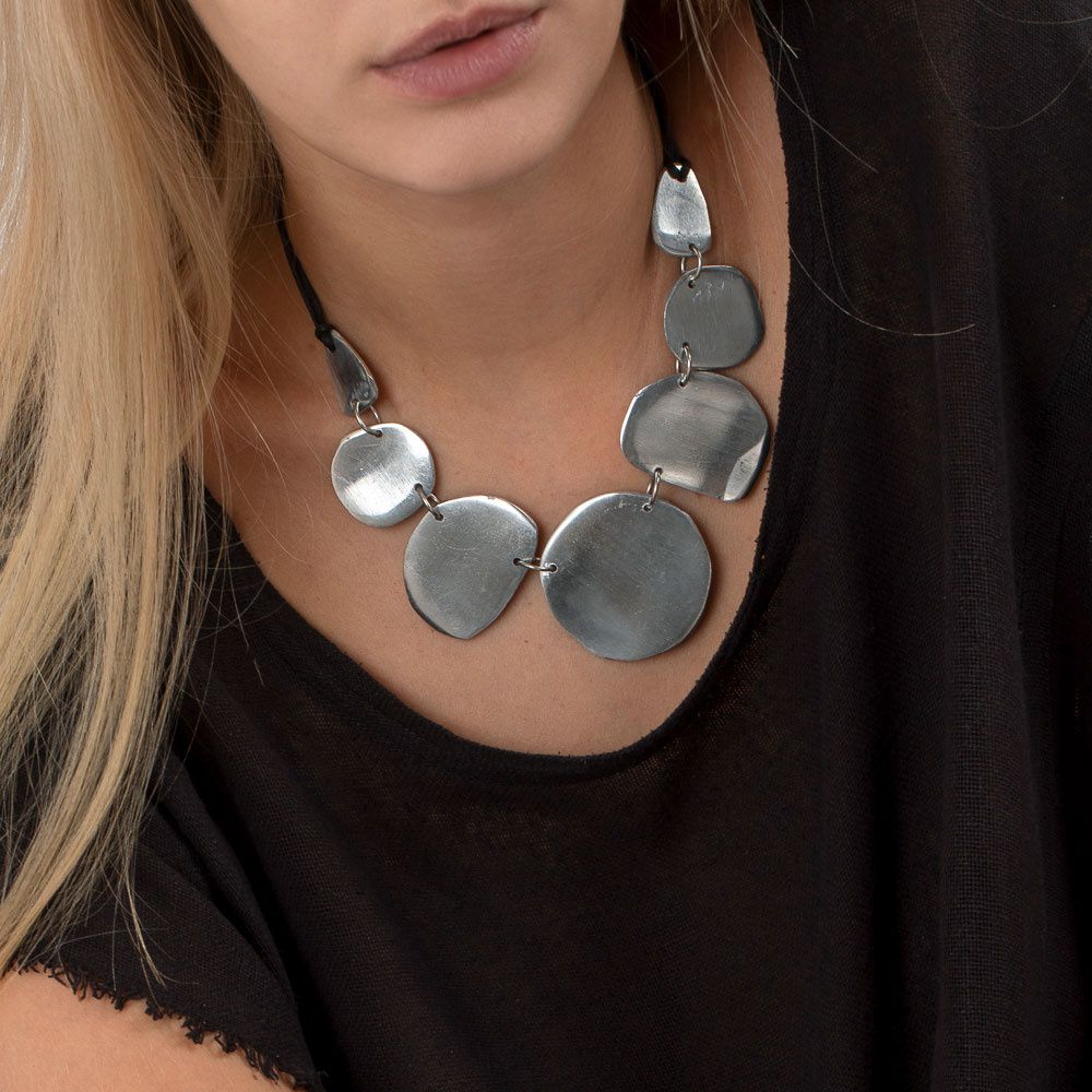 AL02179 /String Necklace Flat Plaques