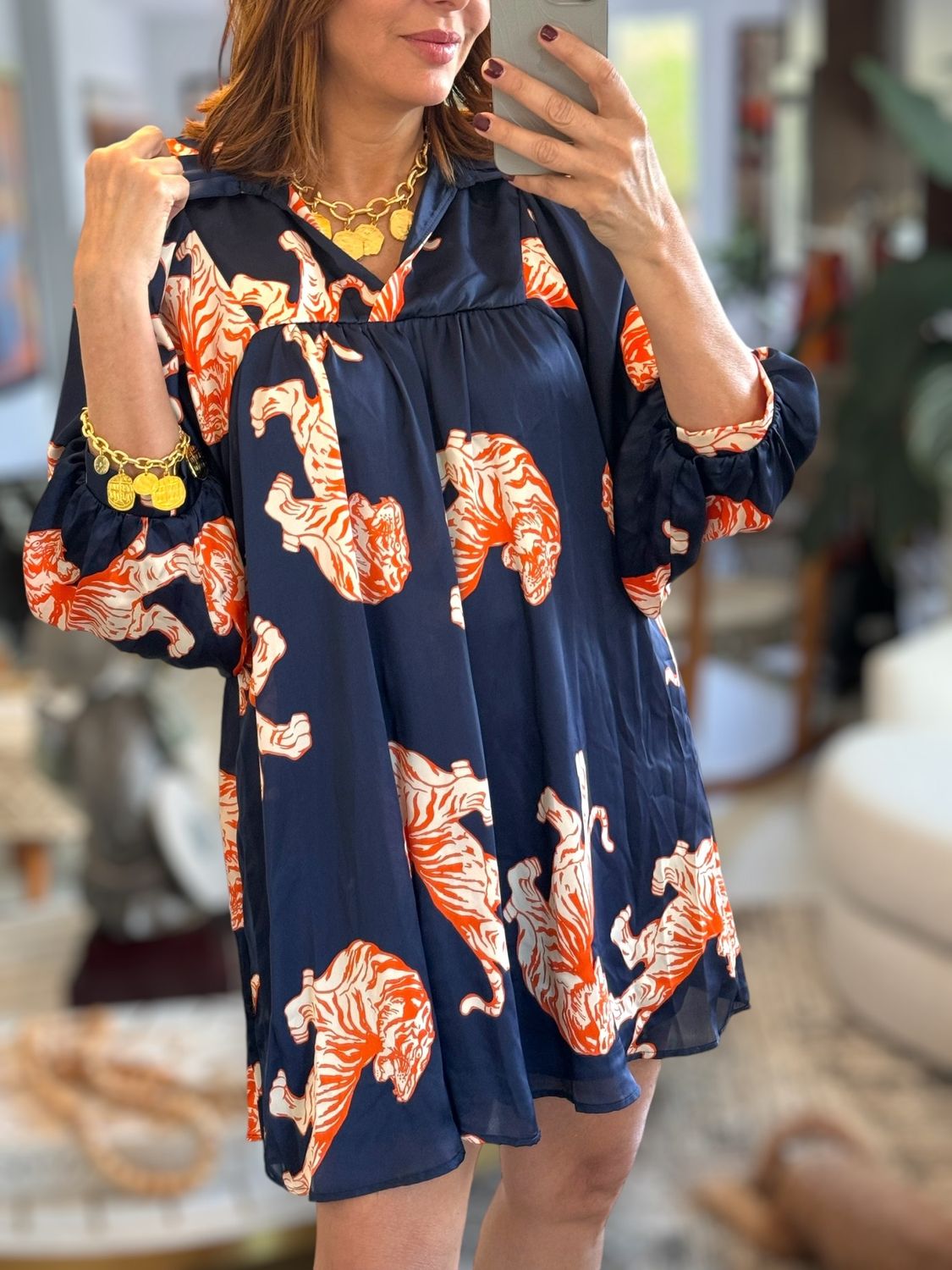 High ruffle collar v neck 