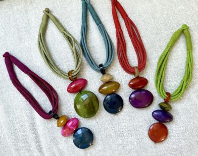 18” natural horn necklaces 