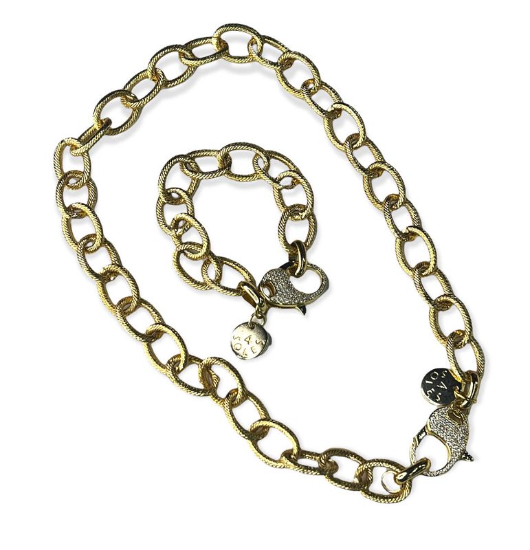 Big chain set/ pave lock