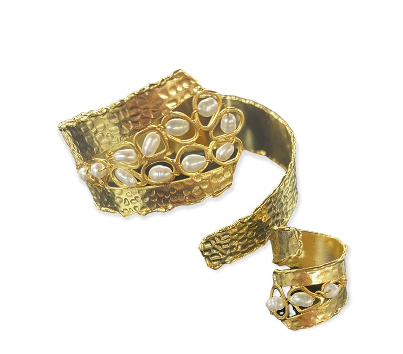 Cuff and Ring Set with Pearls