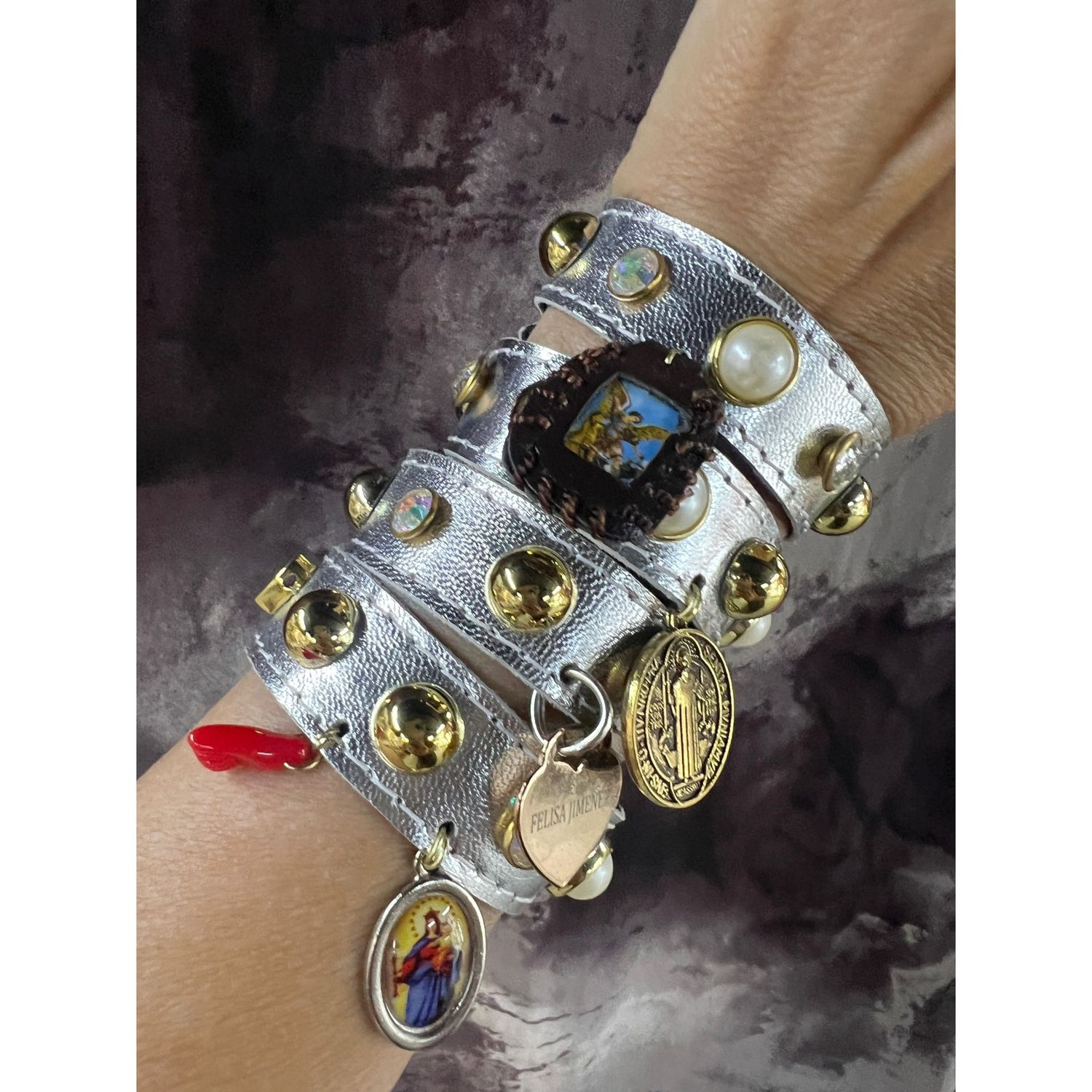 4 pieces silver leather bracelet 1