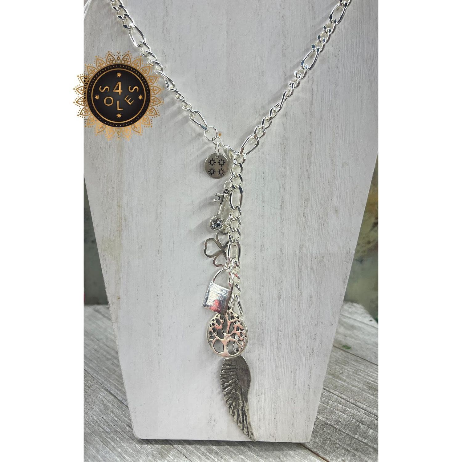 Angel wings necklace