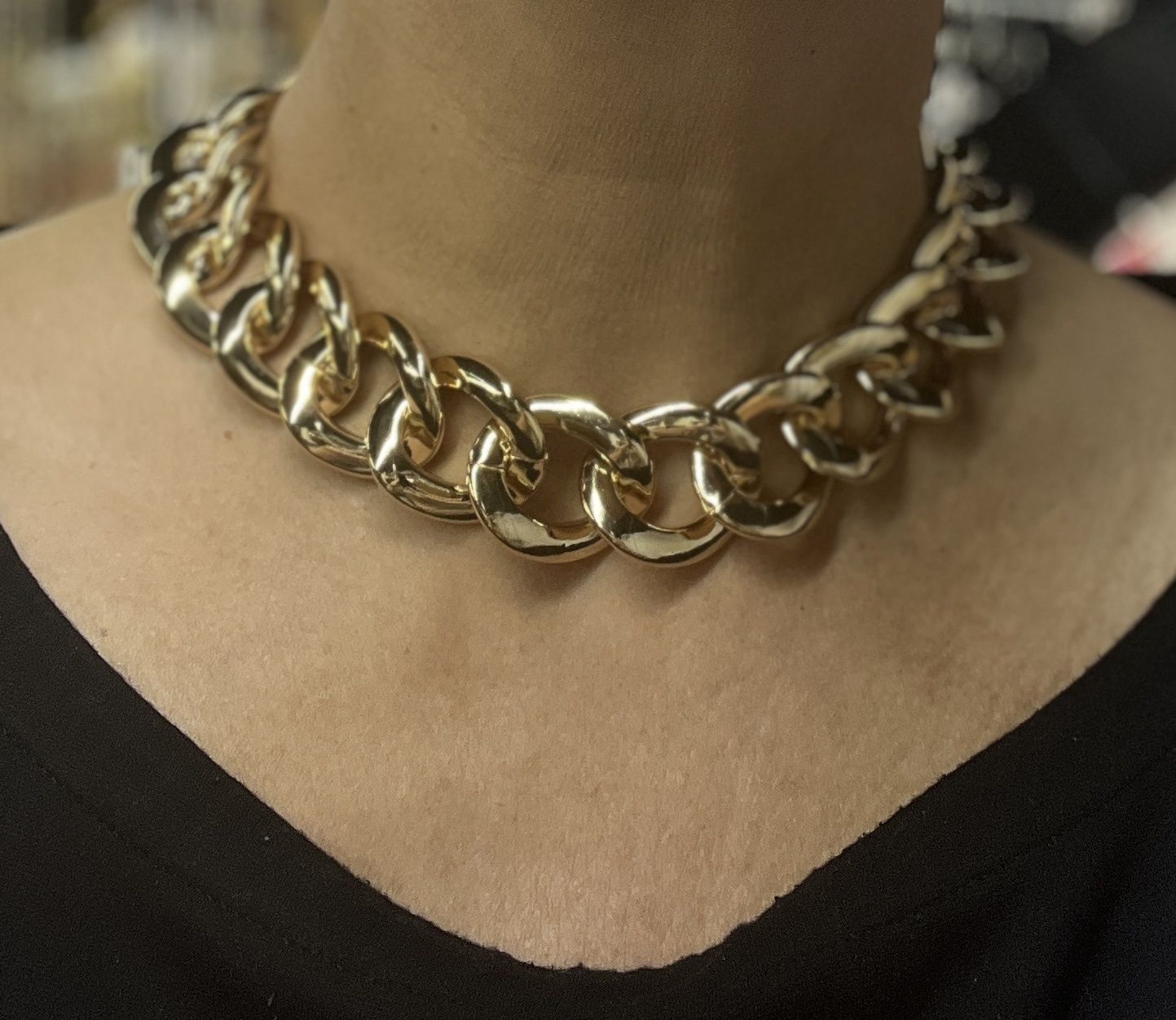 17804 big necklace Gold