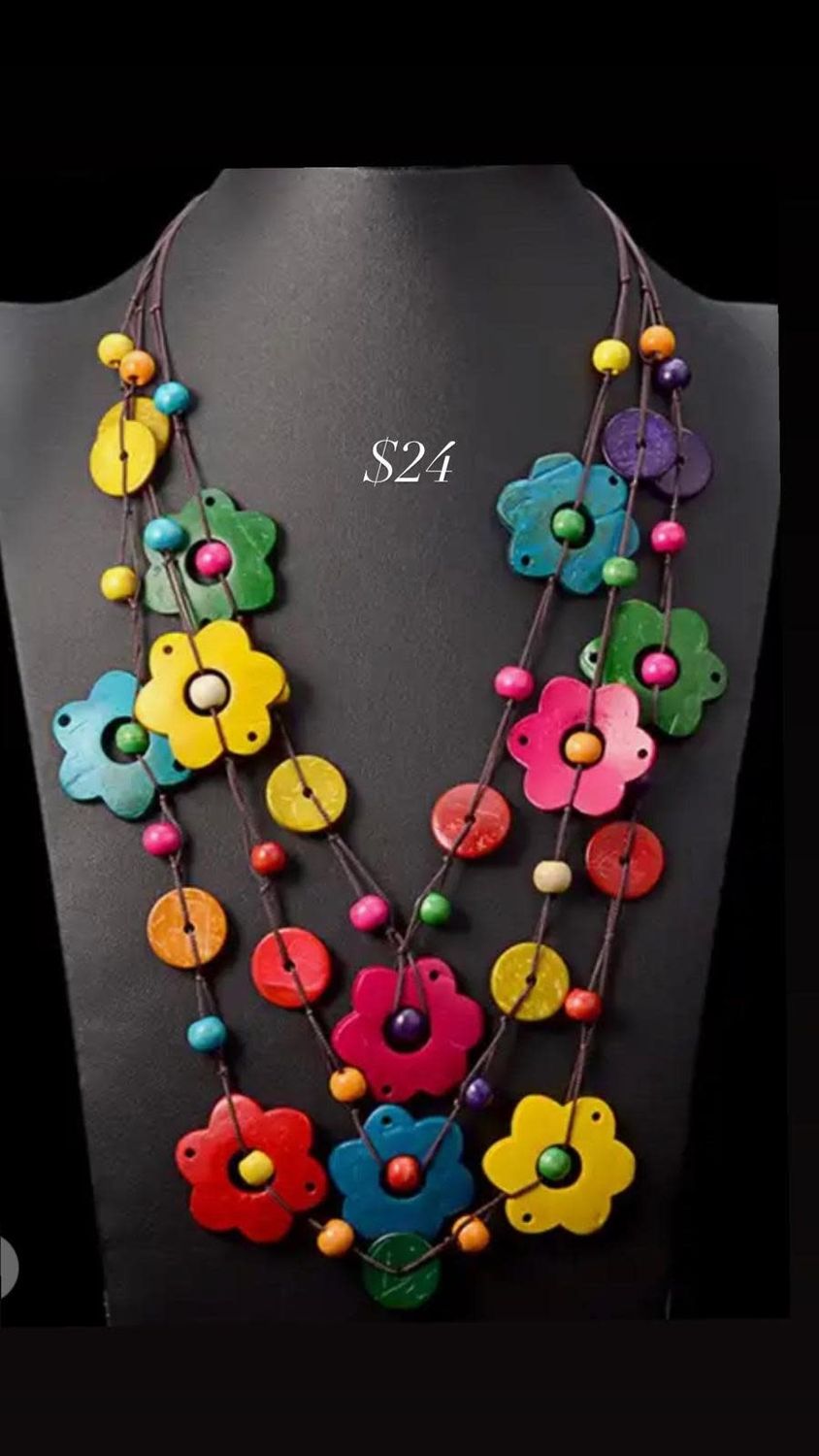 Flower Wood Necklace