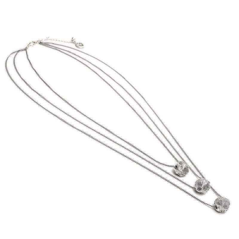 rws2007NECKLACE 3 SPHERES