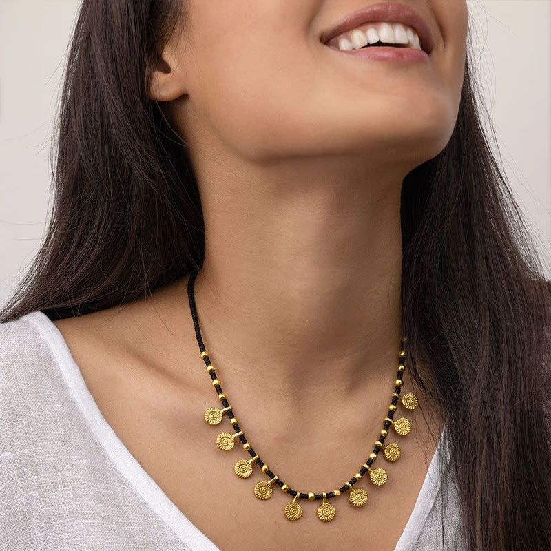 DRY1504MACRAME COINS NECKLACE