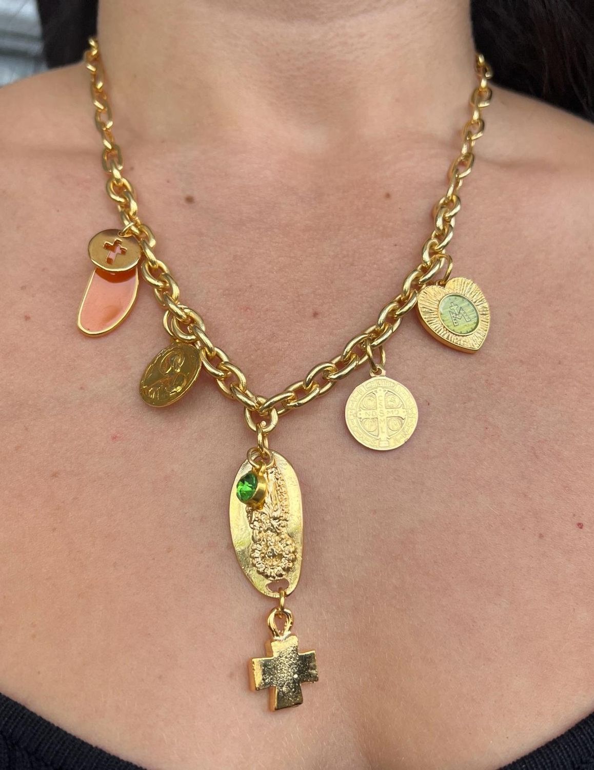 Cross Multi Charm Necklace 4 soles