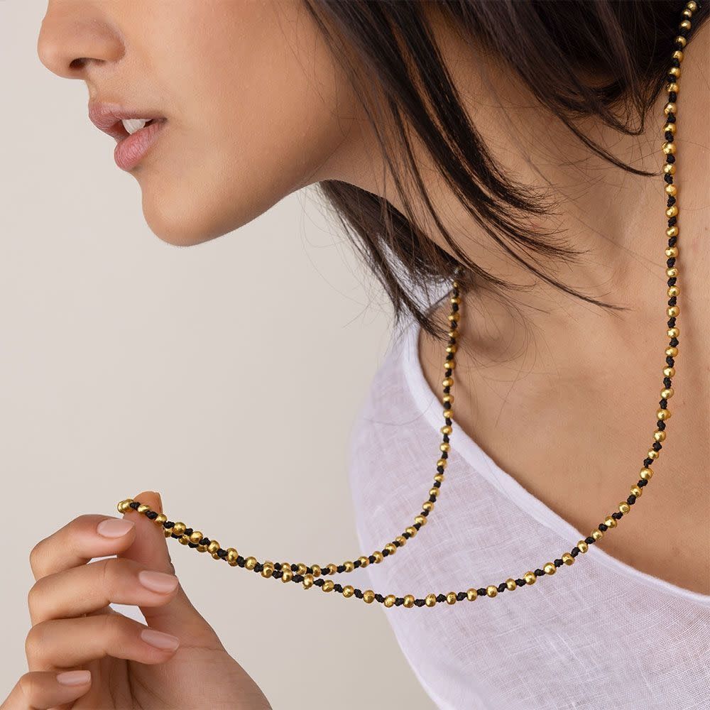 dry1000MACRAME SPHERES NECKLACE