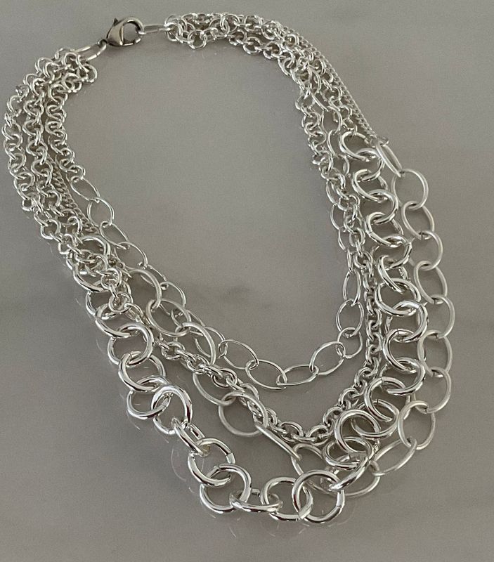 Multi Layers Silver Chains 4 Soles