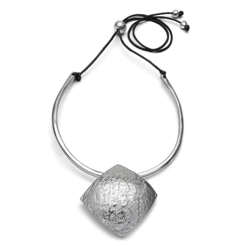 AL02227COLLIER RIGIDE PETIT LOSANGE BRUT
