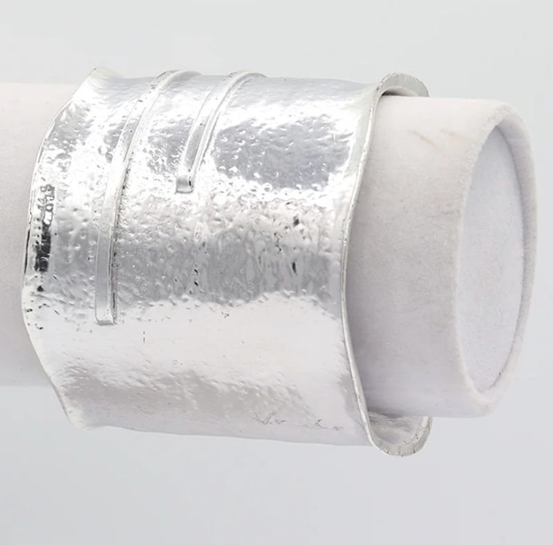 TEXTURED CUFF silver