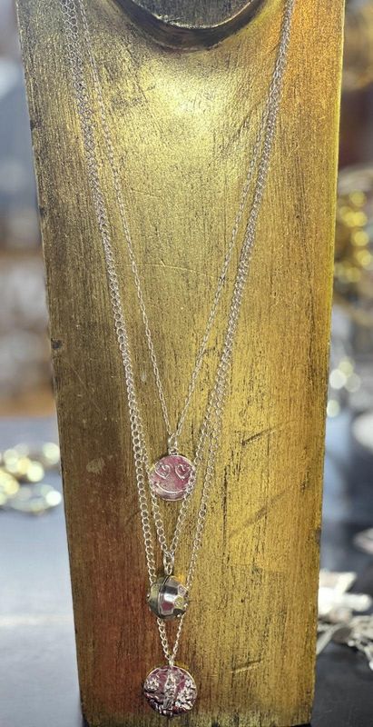 3 Layers Happy face Silver Necklace 4 soles