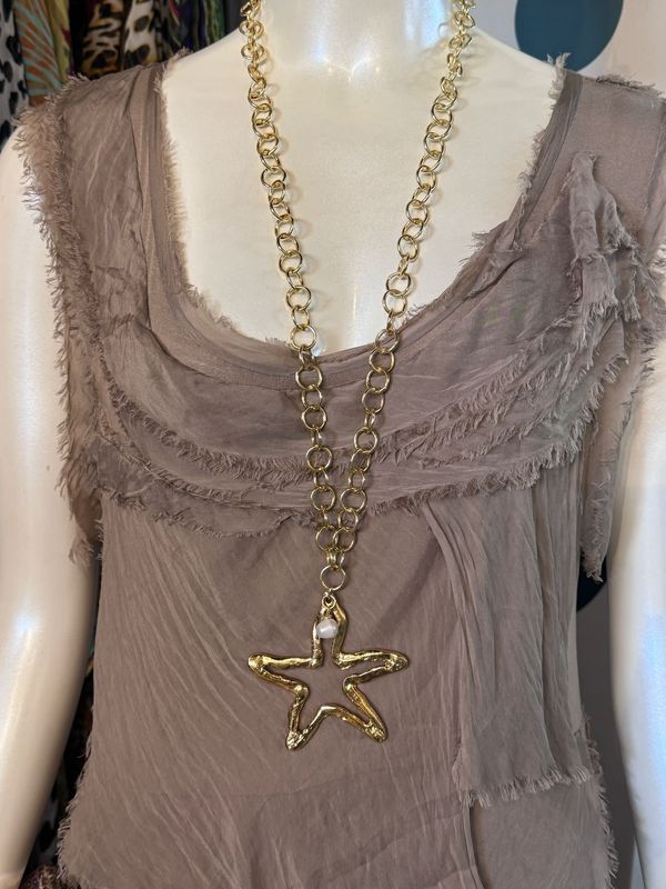 Big Star Long Necklace 32&quot; 4 soles