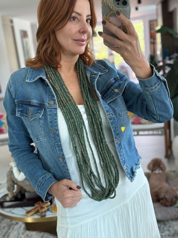 Wood layers long necklace green